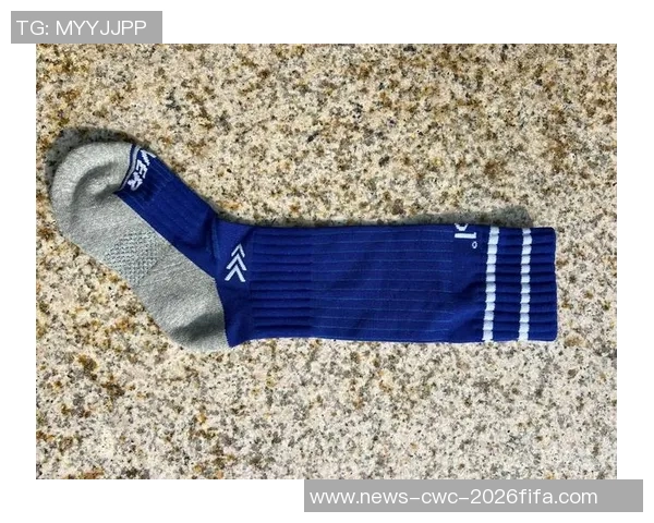 淘宝热销足球袜推荐舒适透气款式助你提升球场表现