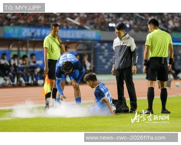 热爱足球的明星们如何在绿茵场上展现激情与才华